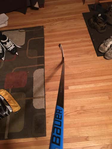 2n New Stick RH 77 Flex