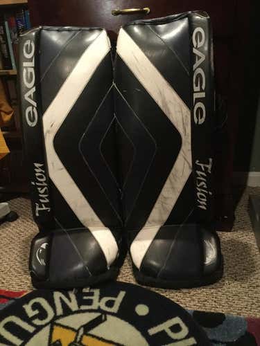 Eagle Fusion Pro Goalie Leg Pads Senior 36