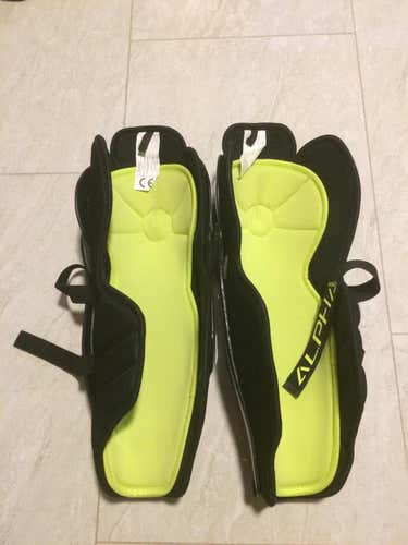 Warrior QX4 Shin Pads