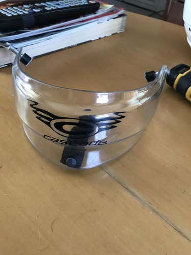 Cascade Goalie Throat Guard Clear