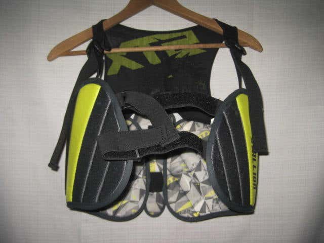 STX Stallion 100 Lacrosse Rib Pads men's M black