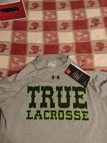 New. With tags Under Armour heat gear Youth Large