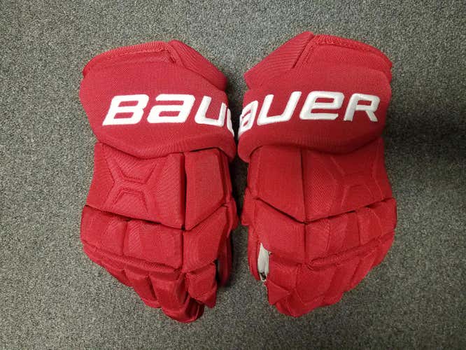 Carolina Hurricanes Bauer TotalOne MX3 Gloves New 14"
