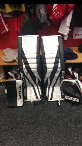 CCM Eflex III Set , Retro Glove And Blocker