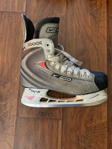 Bauer Vapor XXXX Skates Senior Size 8.5D