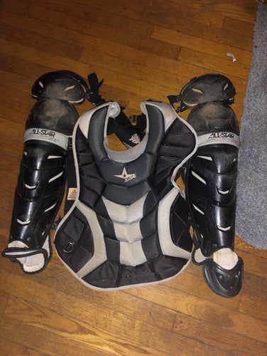 Used *Great Condition* All star Catchers Gear