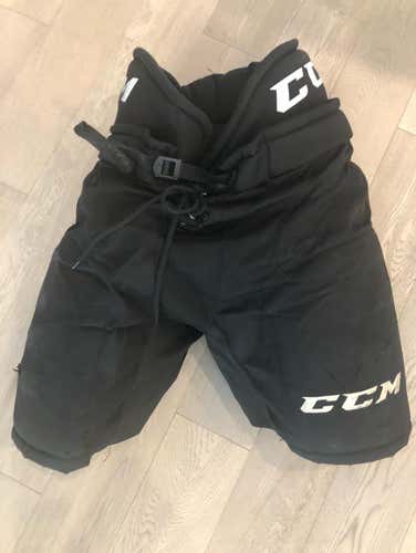 Used CCM HP31 (Large)  Pro Stock Hockey Pants Black ,   (P75)