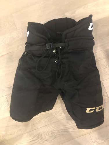 Used CCM HP31 (Large)  Pro Stock Hockey Pants Black ,   (P78)
