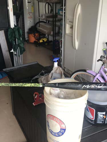 Easton Beast X Bat Kid Pitch (9YO-13YO)