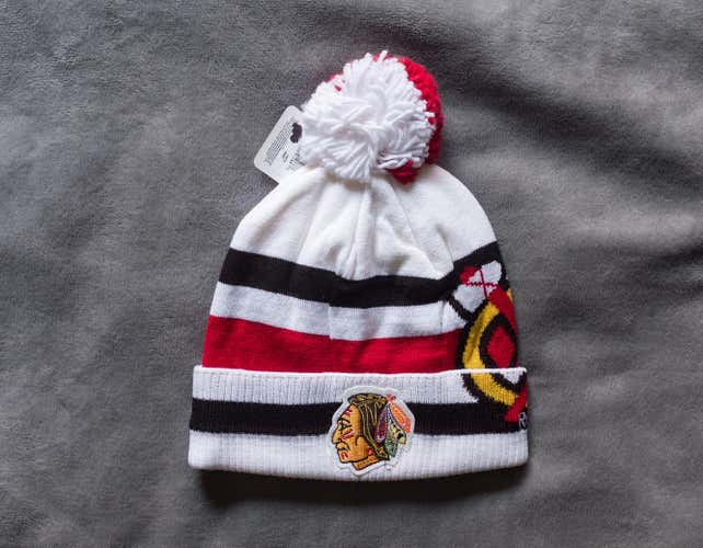 Chicago Blackhawks Winter Classic 2017 Knit Winter Hat/Beanie/Pom St Louis Blues Reebok