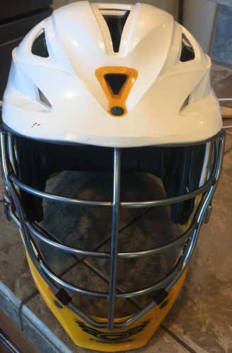 White Cascade R With Chrome Mask