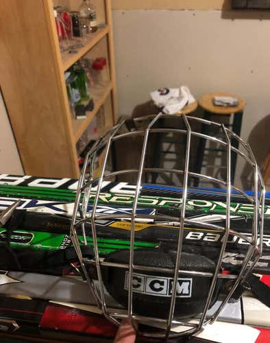 CCM 480 Cage