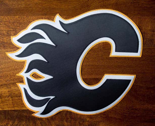 Calgary Flames Authentic Game Jersey Crest! Black