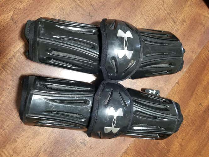 UA Revenant Box Arm Guards