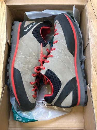 Scarpa Crux Camel Poppy Red - Women’s Size 7