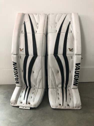 Vaughn V6 2200 Goalie Leg Pads, 35+2”