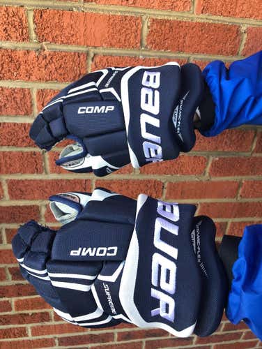 Bauer Supreme Comp 12” Navy Blue Gloves Like New