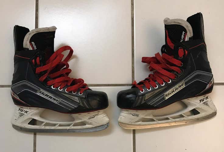 Bauer Vapor X600 Skates W Red Laces