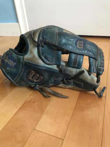 Wilson A2000 G4 Gotm February 2014