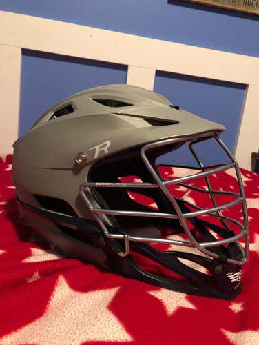 Used Cascade R Grey/Navy