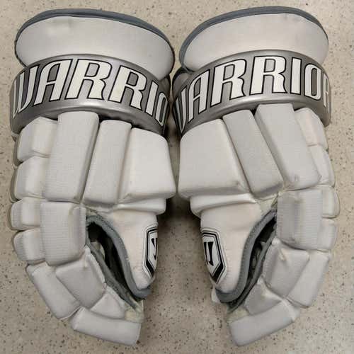 New Warrior Franchise 15" Senior Gloves / White