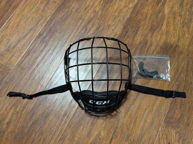 CCM Helmet Cage