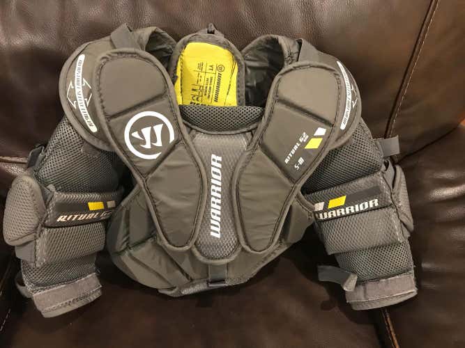 Warrior (YT) Youth S/M Goalie Chest Protector