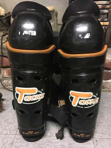 14” CCM Tack Shin Pads