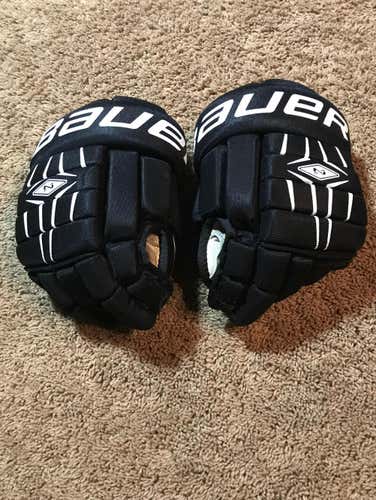 Bauer Nexus 400 Hockey Gloves