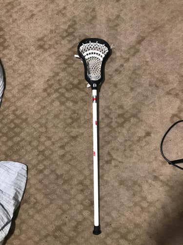 Complete Wolf Athletics Element-i U2 Short stick (Rekon Head strung w/ Aura Mesh Kit)