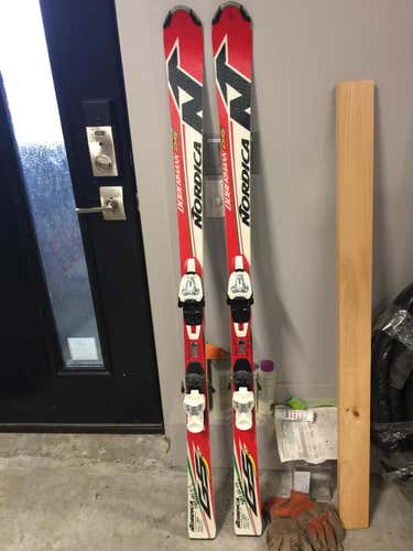 Nordica Dobermann GS WC Jr 153cm