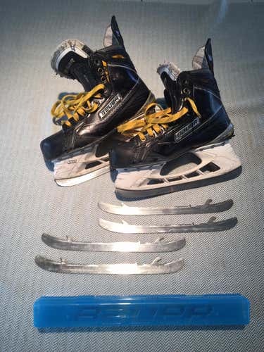 Bauer Supreme 190 Size 7.5 D - Includes TWO Extra Set of LS2 Blades/Runners!!!