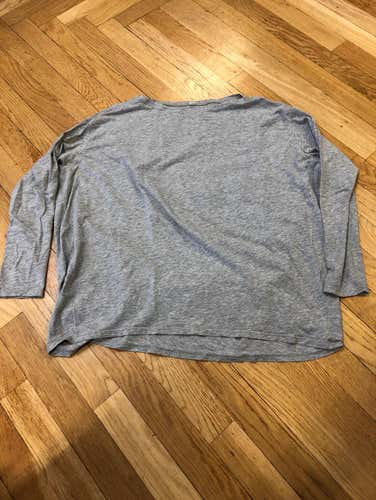 Lululemon Long Sleeve T Shirt - Women’s Large
