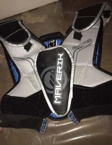 Youth Large Lacrosse Shoulder Pads