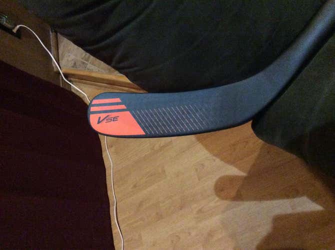 *Unblemished* Easton V5E E4 85 Flex Sr RARE CURVE