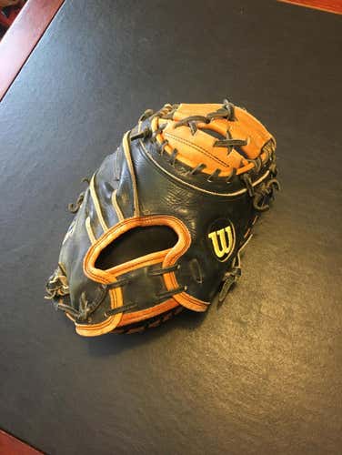 Wilson A2000 2403 Pudge Catchers Mitt 32.5