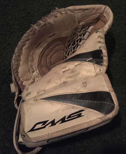 Sherwood Righty Glove