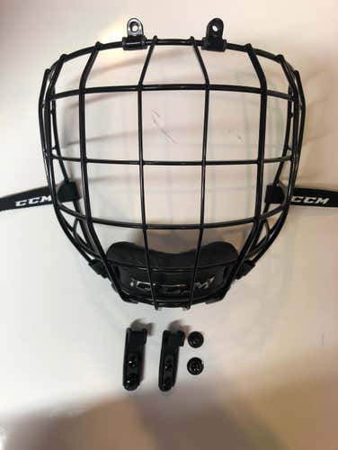 NEW CCM FM680 Thinnest Cage Black Large