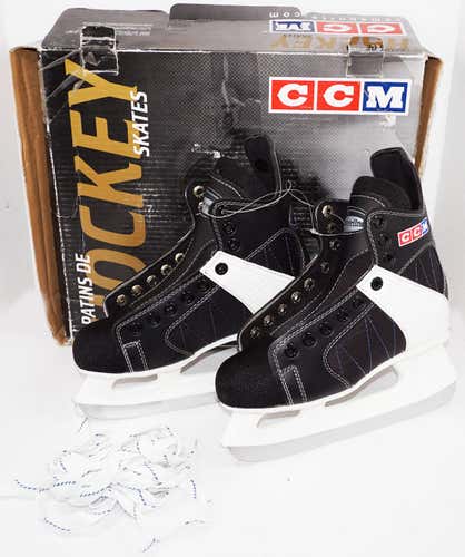 CCM 6D POWERLINE 90 - ICE HOCKEY JUNIOR OR SENIOR SKATES 6 D REGULAR WIDTH USED