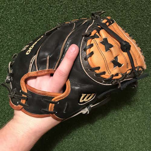 Wilson A2000 32.5 Inch Catchers Mitt