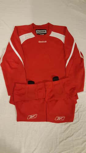 Reebok Edge Practice Jersey & Socks (Red)