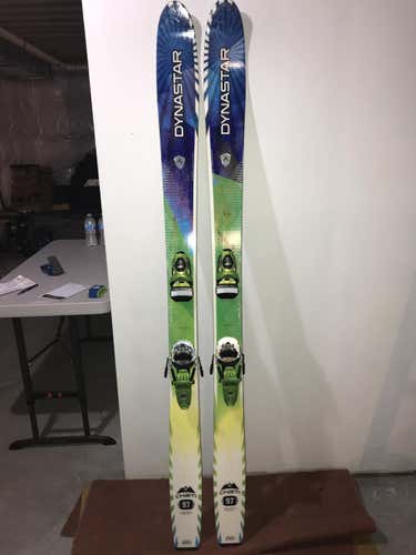 Dynastar Cham 2.0 97 Skis
