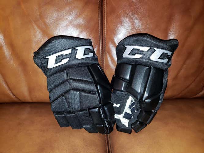 Kings Pro Stock 14" CCM HG42 Modified Gloves. Used Once