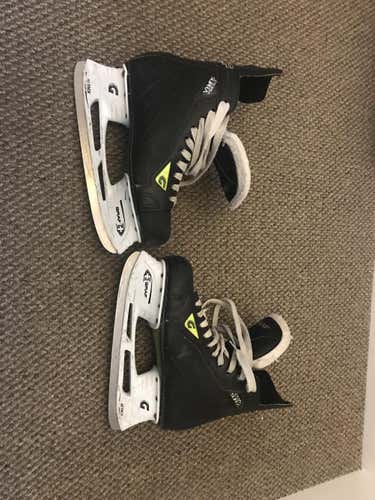 Graf Skates Senior Size 8.5 Wide