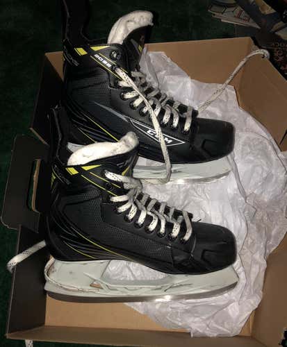 CCM Tacks Hockey Skates