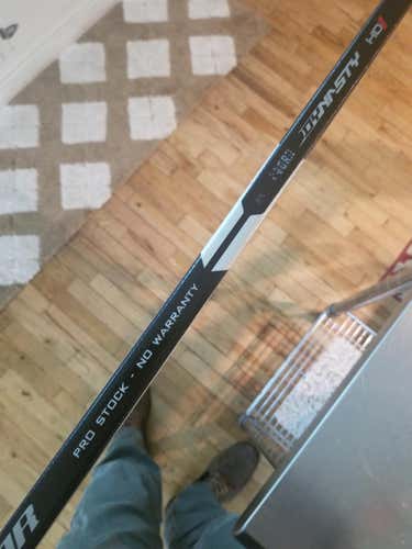 Warrior Dynasty HD Pro Stick Stick Righty Mid 96 - 100 Senior