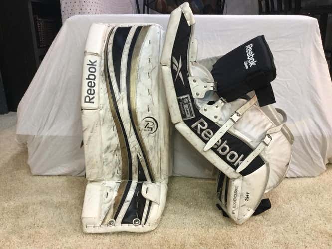 Reebok Goalie Leg Pads Junior 18K white/blk/gold 29” + 1