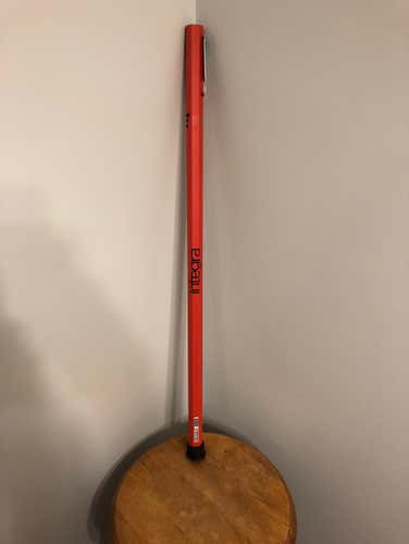 BNWT Epoch Integra Red C30 IQ9