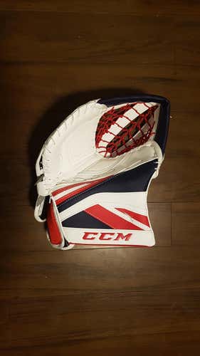 New CCM P2.9 Goalie Glove Full Right Senior