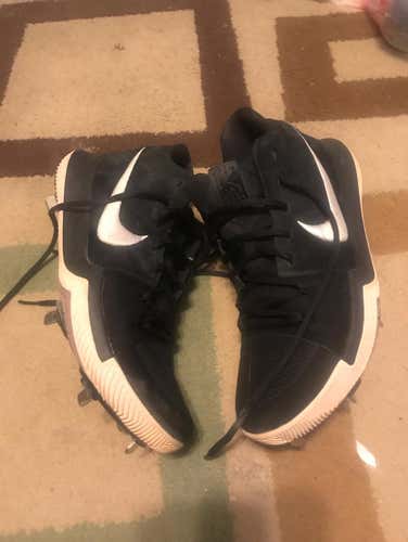 Kyrie Custom Conversion